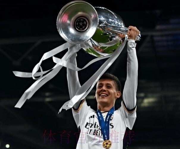 安帅:居莱尔很快能获得主角戏份 没人能保证首发 安帅:居莱尔很快能获得主角戏份 没人能保证首发